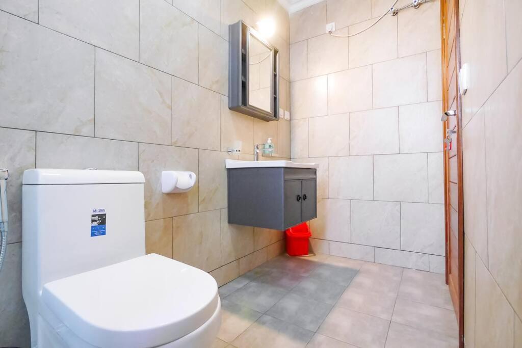 Ultra Modern Apartment In Nyarutarama キガリ エクステリア 写真